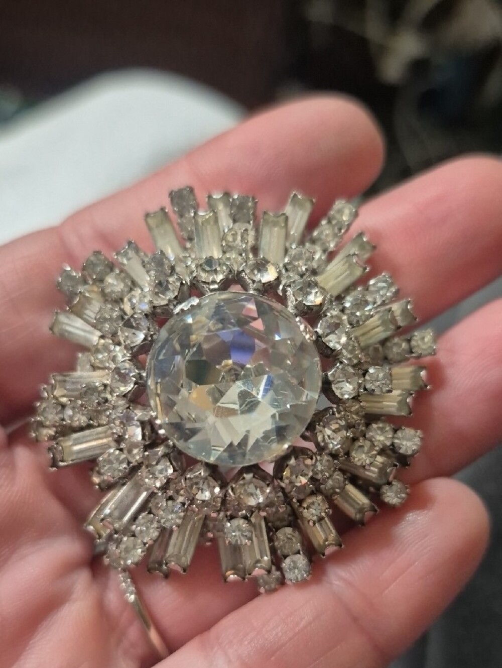Lilly Dache Rhinestone Pin Brooch Pendant Very RARE - Picture 7 of 7